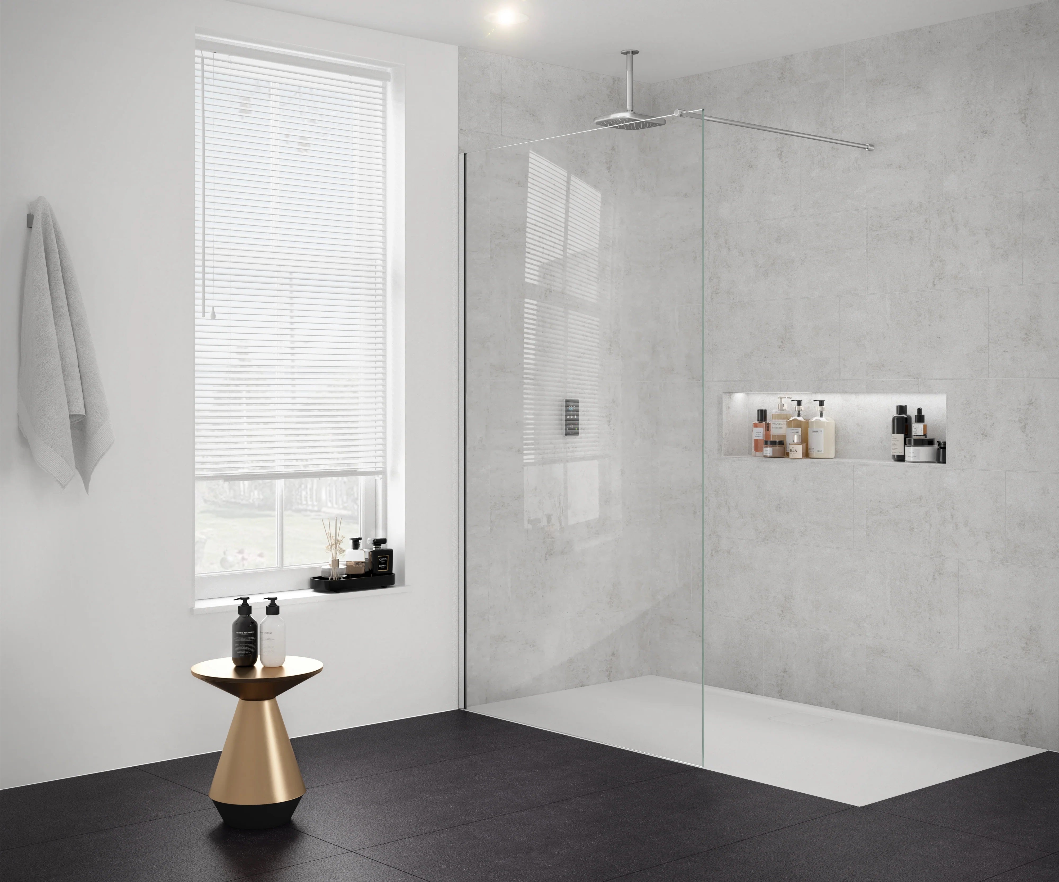 Modern bathroom with an 8mm thick glass wet room shower screen.